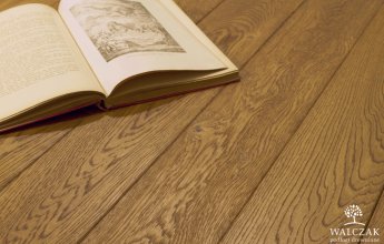 Oak board color cognac L28 (brushed)