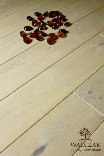 Oak board color white L07 (smooth)